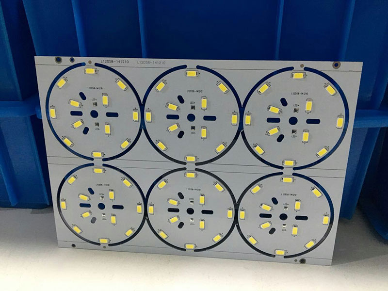 杭州LED燈板SMT貼片加工